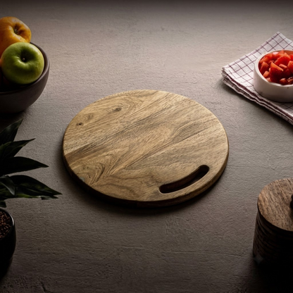 Round Vegetable Cutting Board