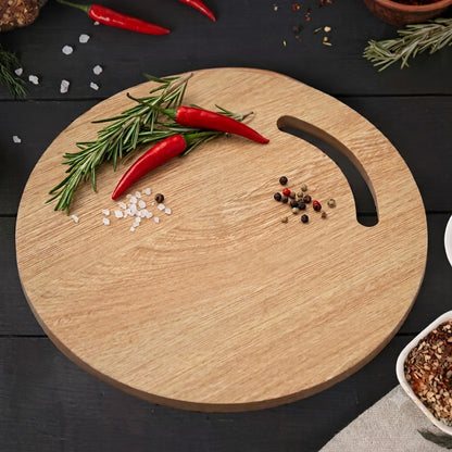 Round Vegetable Cutting Board